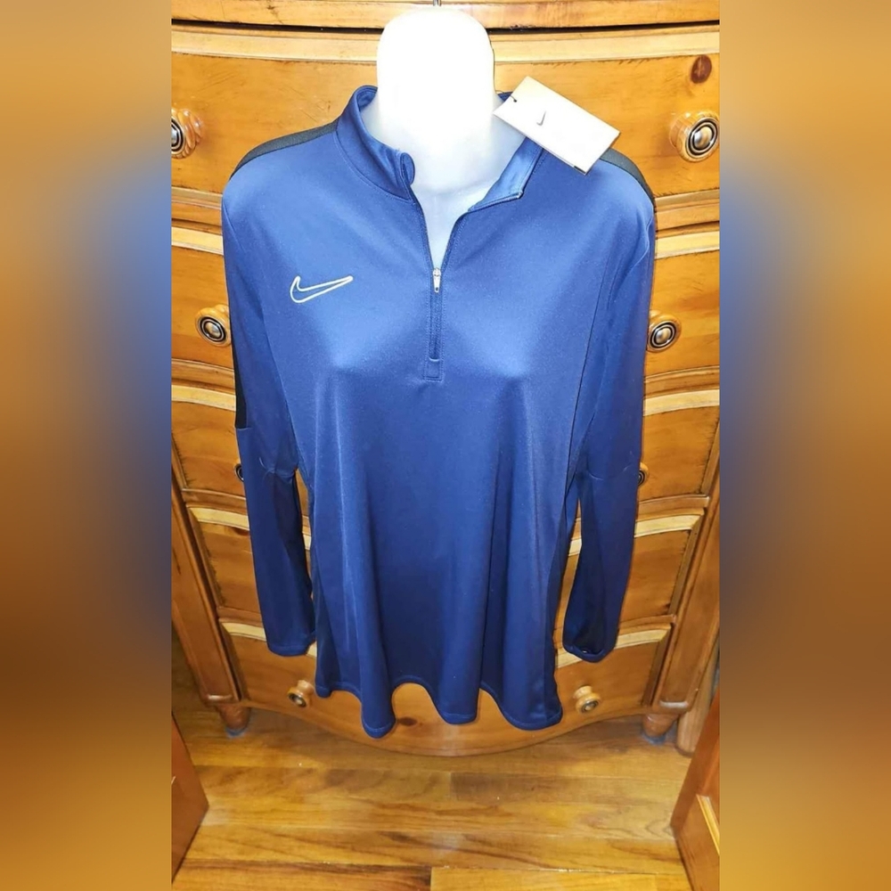 Nike Dri Fit Blue Long Sleeve 1/4 Zip Pullover